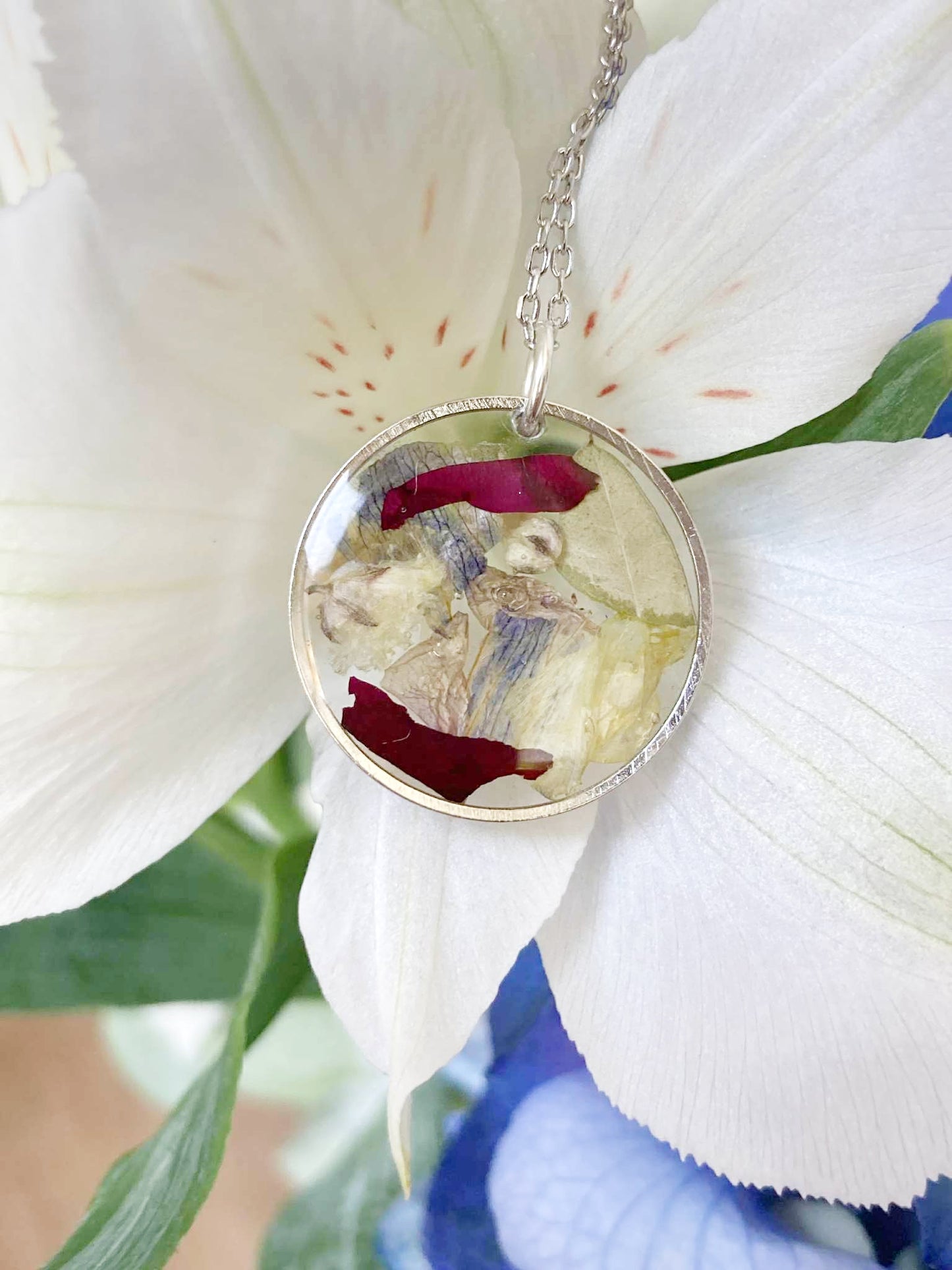 Kette aus eigenen Blüten
