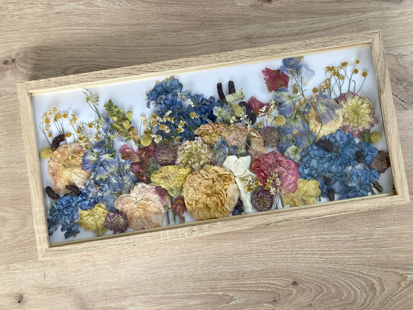 Gerahmter Brautstrauß „Wiese“ / 50 x 25 cm