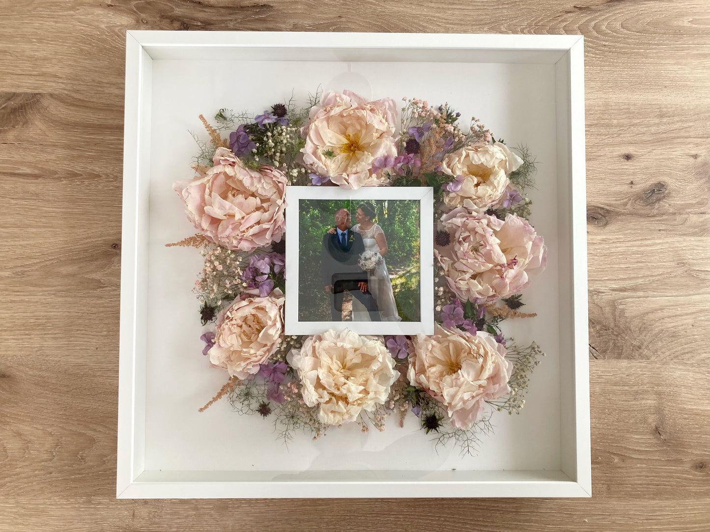 3D-Brautstrauß Bilderrahmen / 50 x 50 cm