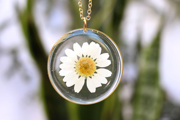 Schmuck mit Gießharz